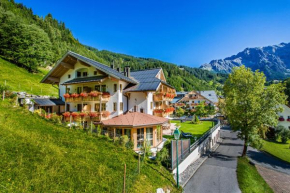  ALMHOF Alpin Apartments & Spa  Динтен